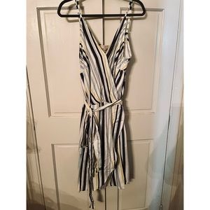 Loft 20 Wrap dress